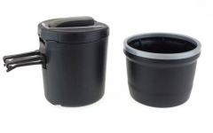 Univerzálny popolník do auta